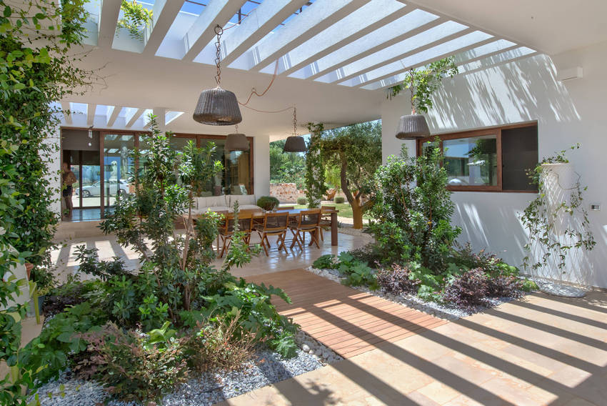 55 Stunning Courtyard Ideas Modern Traditional The Mood Palette 55-stunning-courtyard-ideas-modern-traditional-the-mood-palette