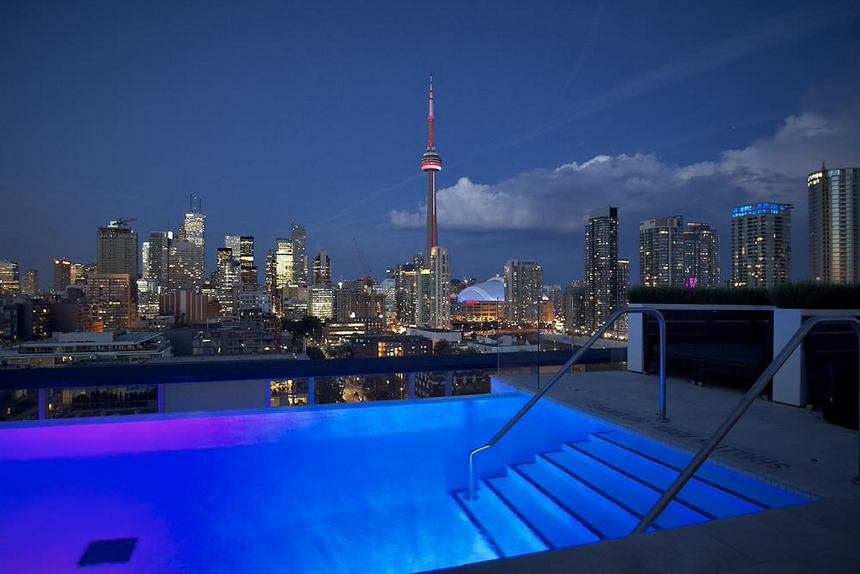 rooftop pool (7)