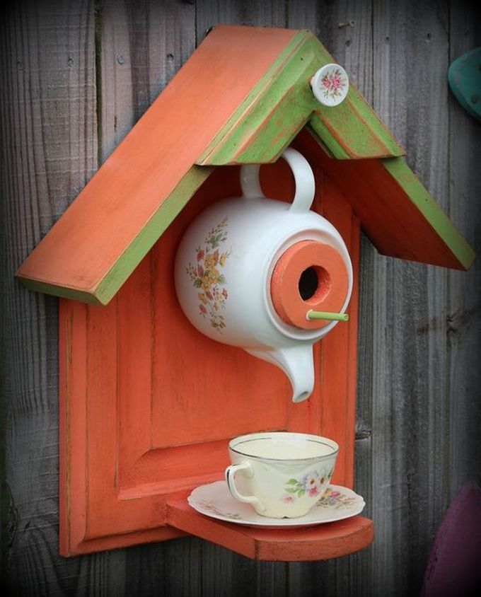 tea cups birds house and feeder 5